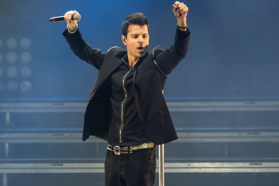 Is Jordan Knight Married